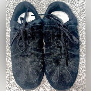 Dance shoes, size 7